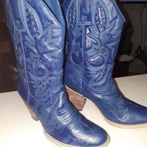 Very volatile blue women's cowboy boots